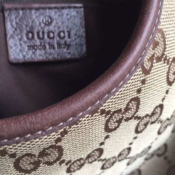Gucci Monogram Abbey Signature Bag - Picture 6 of 8